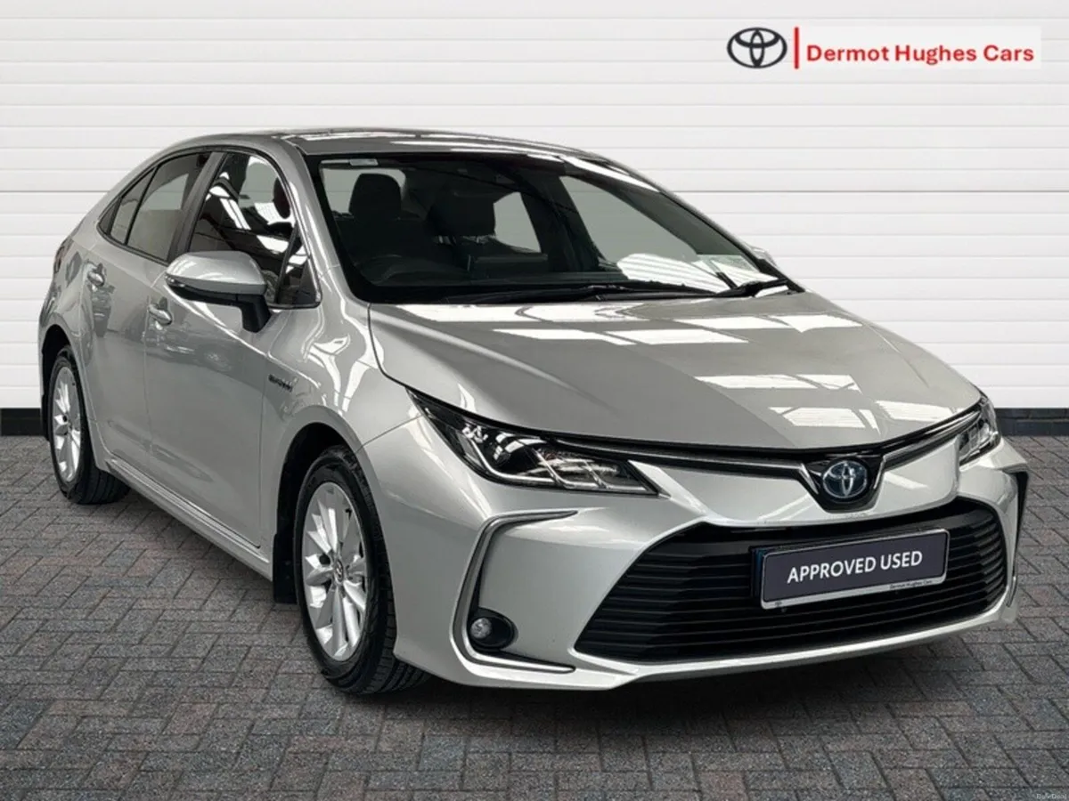 Toyota Corolla LUNA SAL 4DR AUTO - Image 1
