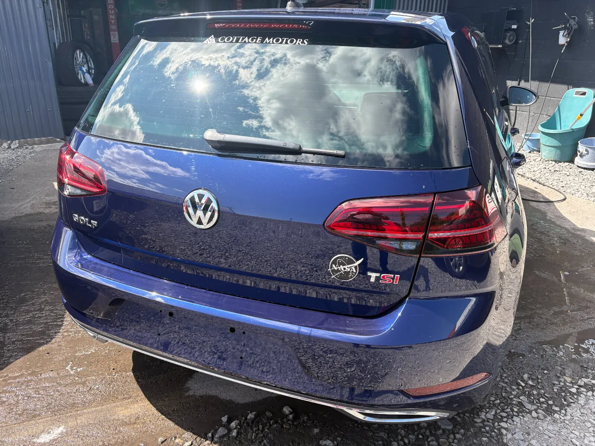 VW GOLF 1.4 TSI AUTO COMFORTLINE *HI SPEC* - Image 4