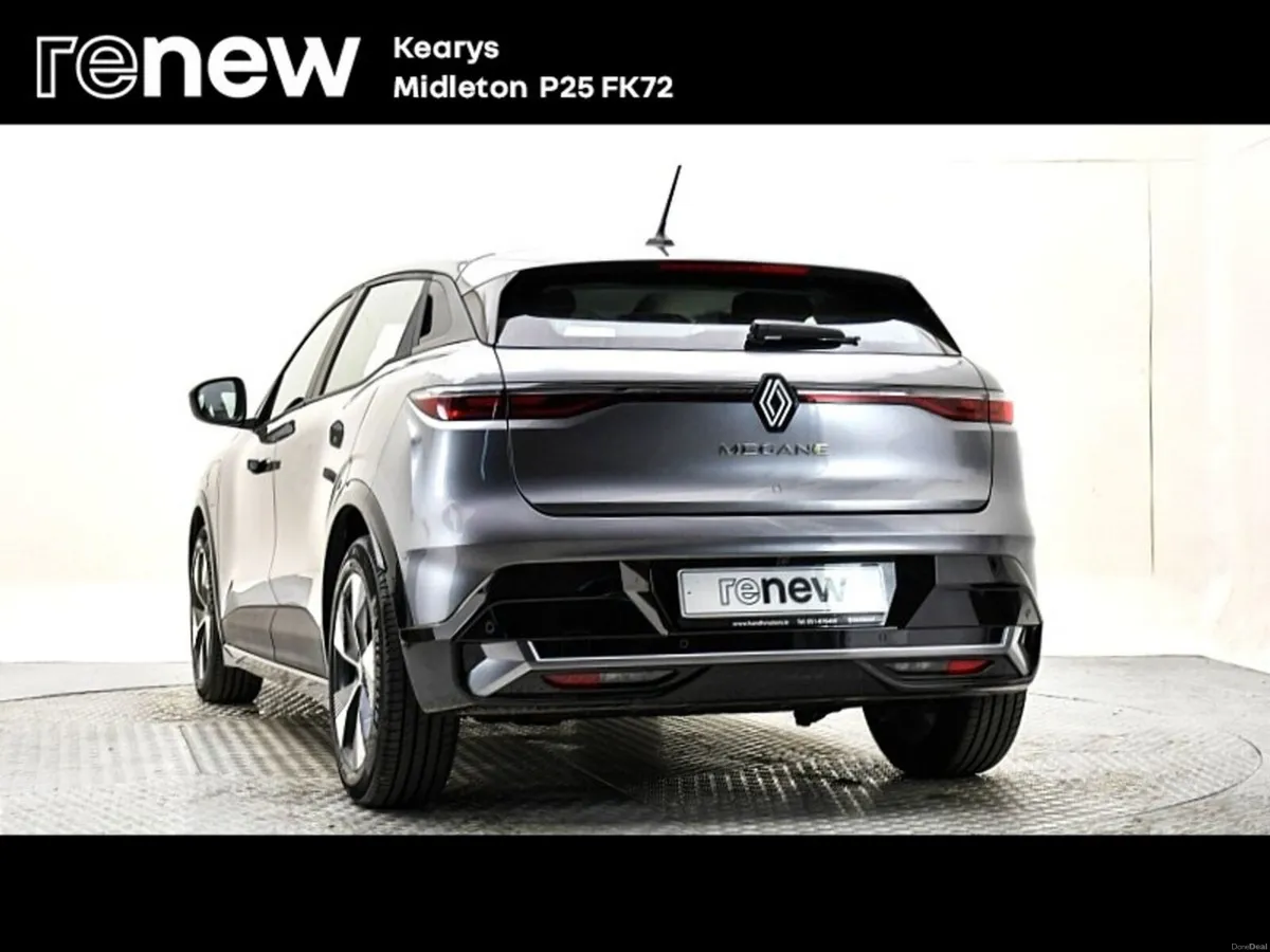 Renault Megane E-TECH Equilibre EV40 - Image 4