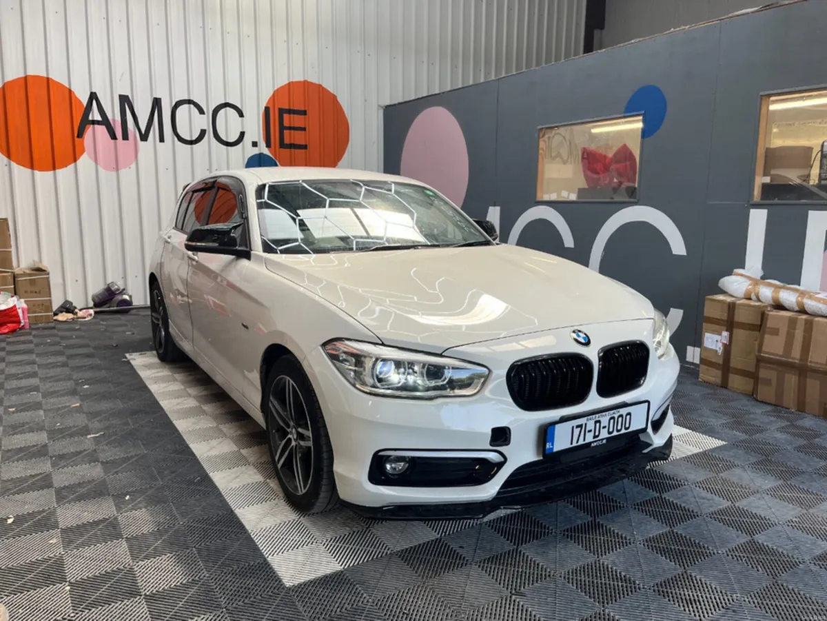 BMW 1-Series 2017 BMW 118D STYLE 2.0 AUTOMATIC / C - Image 1