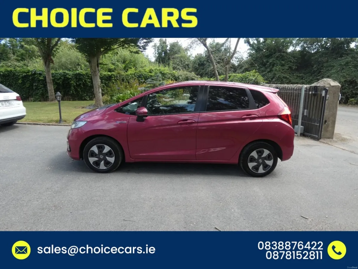 Honda Fit 1.5 AUTO HYBRID - Image 3