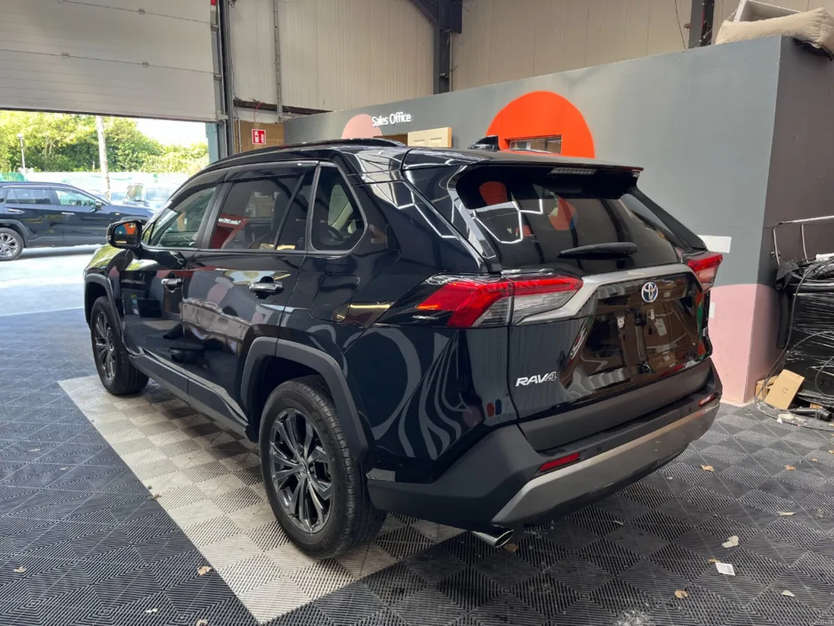 Toyota RAV4 2024 TOYOTA RAV4 HYBRID G 2.5 AUTOMATI - Image 4