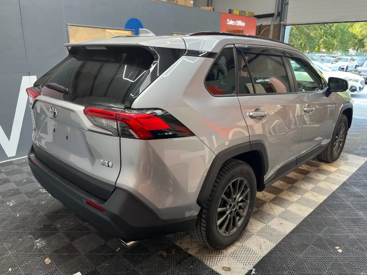 Toyota RAV4 2023 TOYOTA RAV4 HYBRID X 2.5 AUTOMATI - Image 2