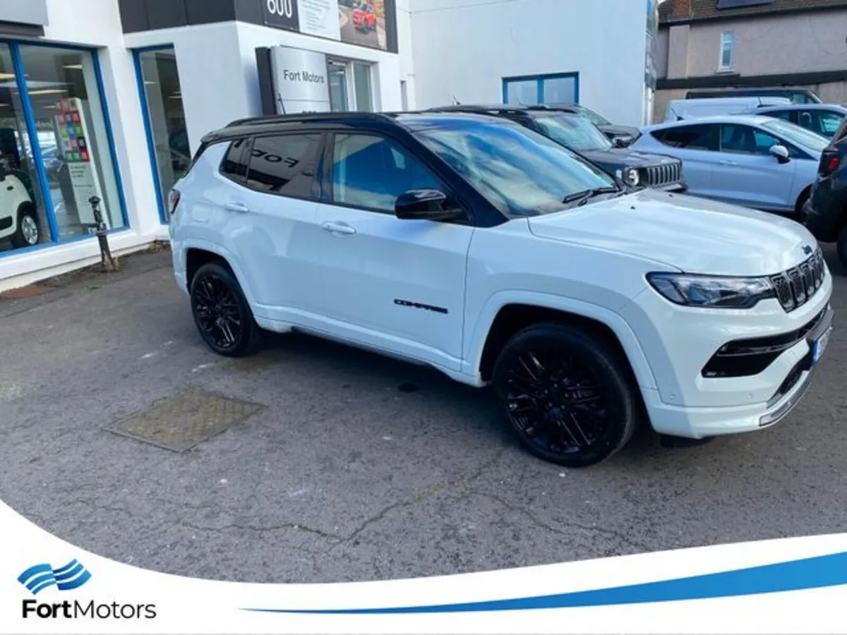 Jeep Compass Sport S-Model PHEV AWD - Image 6