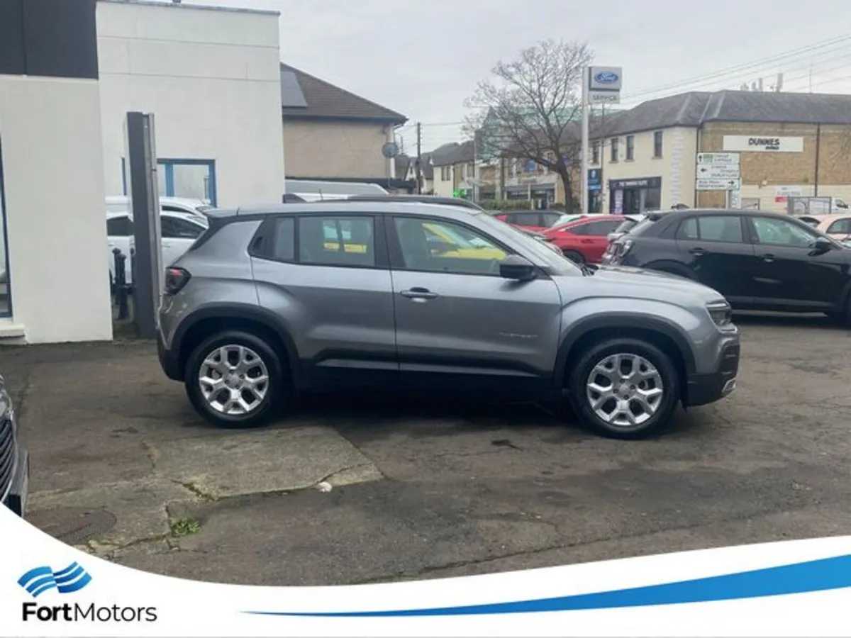 Jeep Avenger 1.2 (100HP) Petrol , Manual , Altitud - Image 4