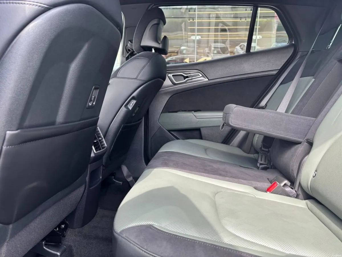 Kia Sportage 1.6 Hybrid - Image 6