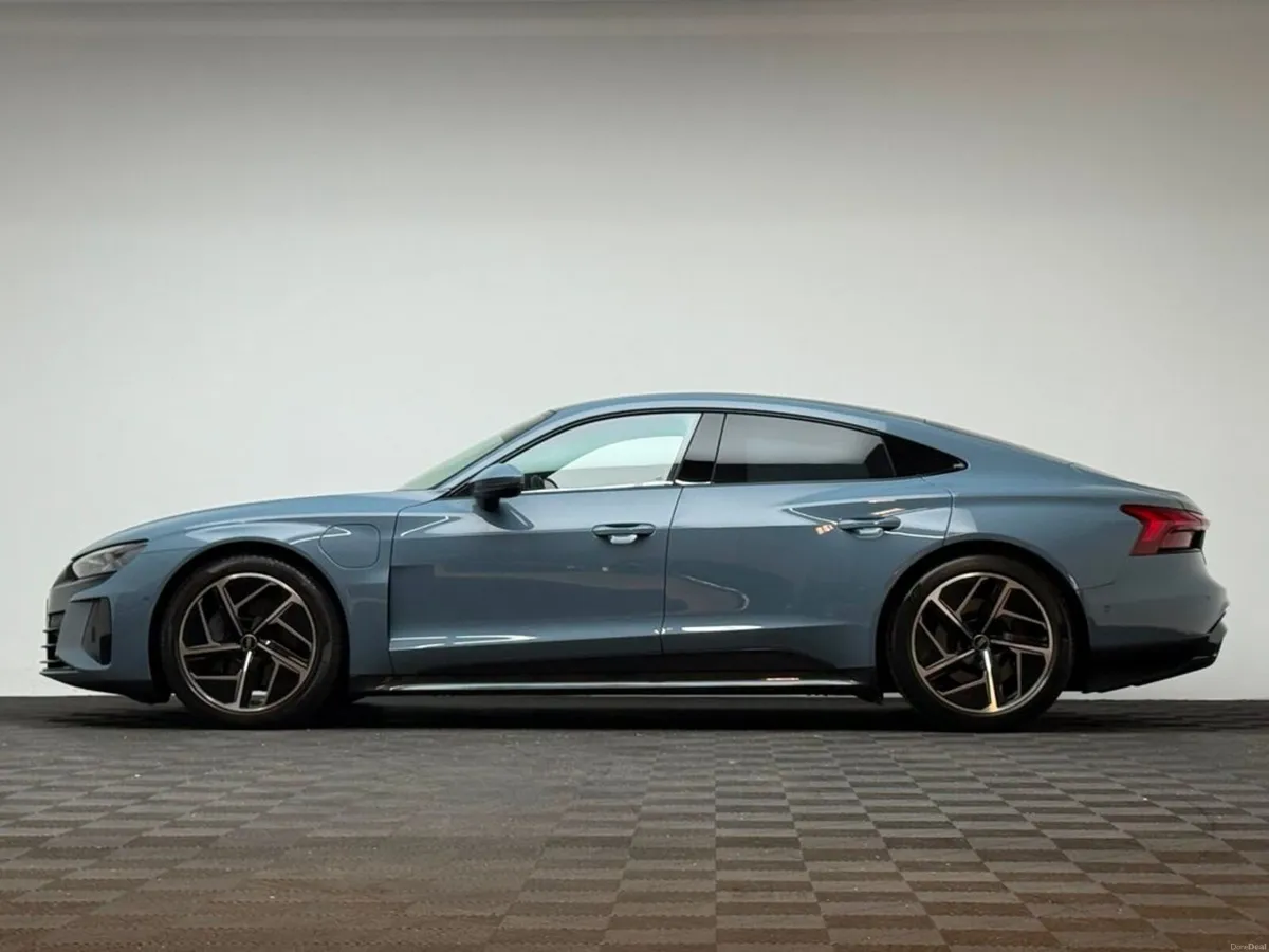Audi e-tron GT GT VORSPRUNG 522HP - Image 4