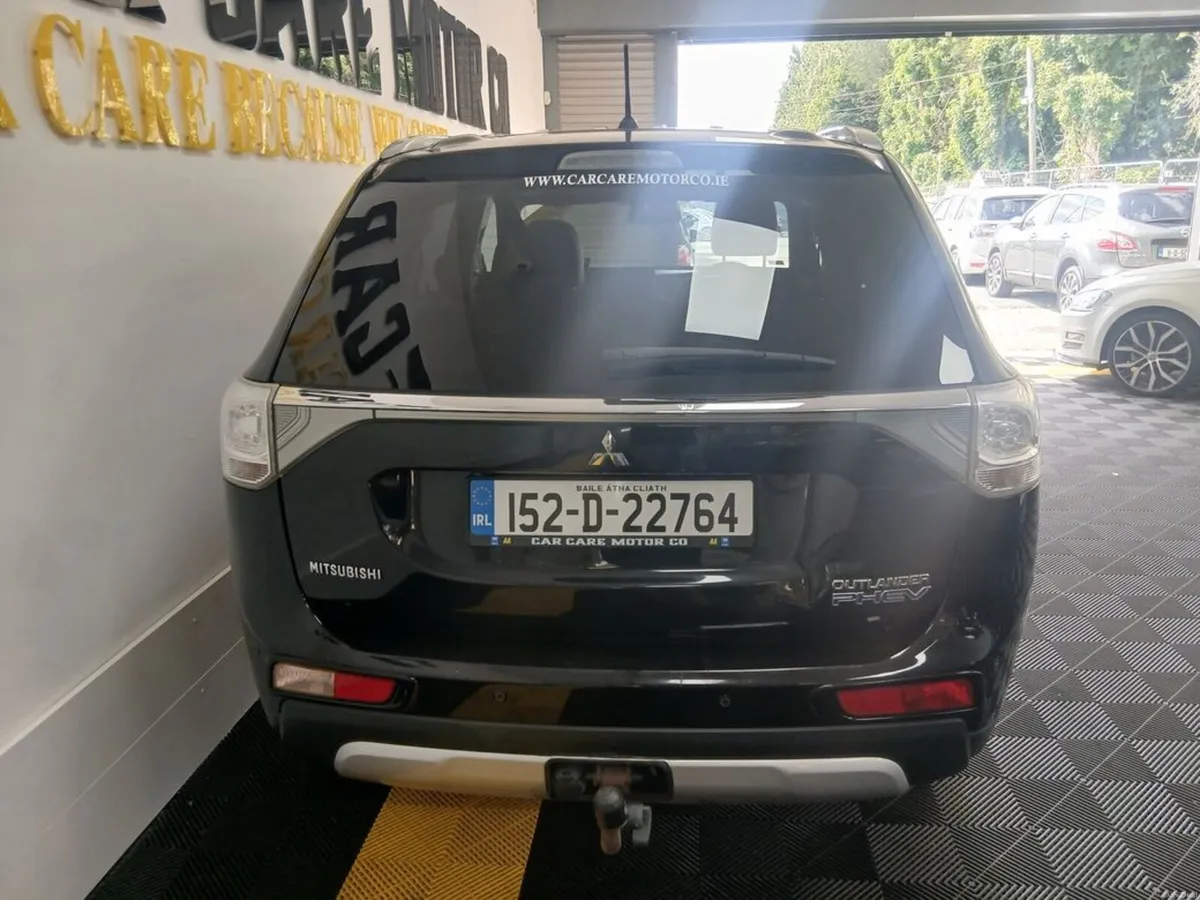 Mitsubishi Outlander Phev Instyle+ 4DR AU - Image 5