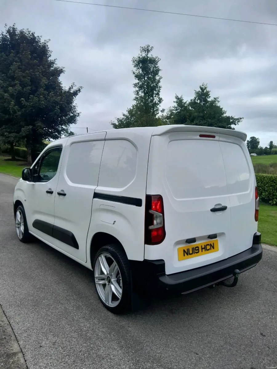 2019 PEUGEOT PARTNER 1.6 HDI PROFESSIONAL - Image 3