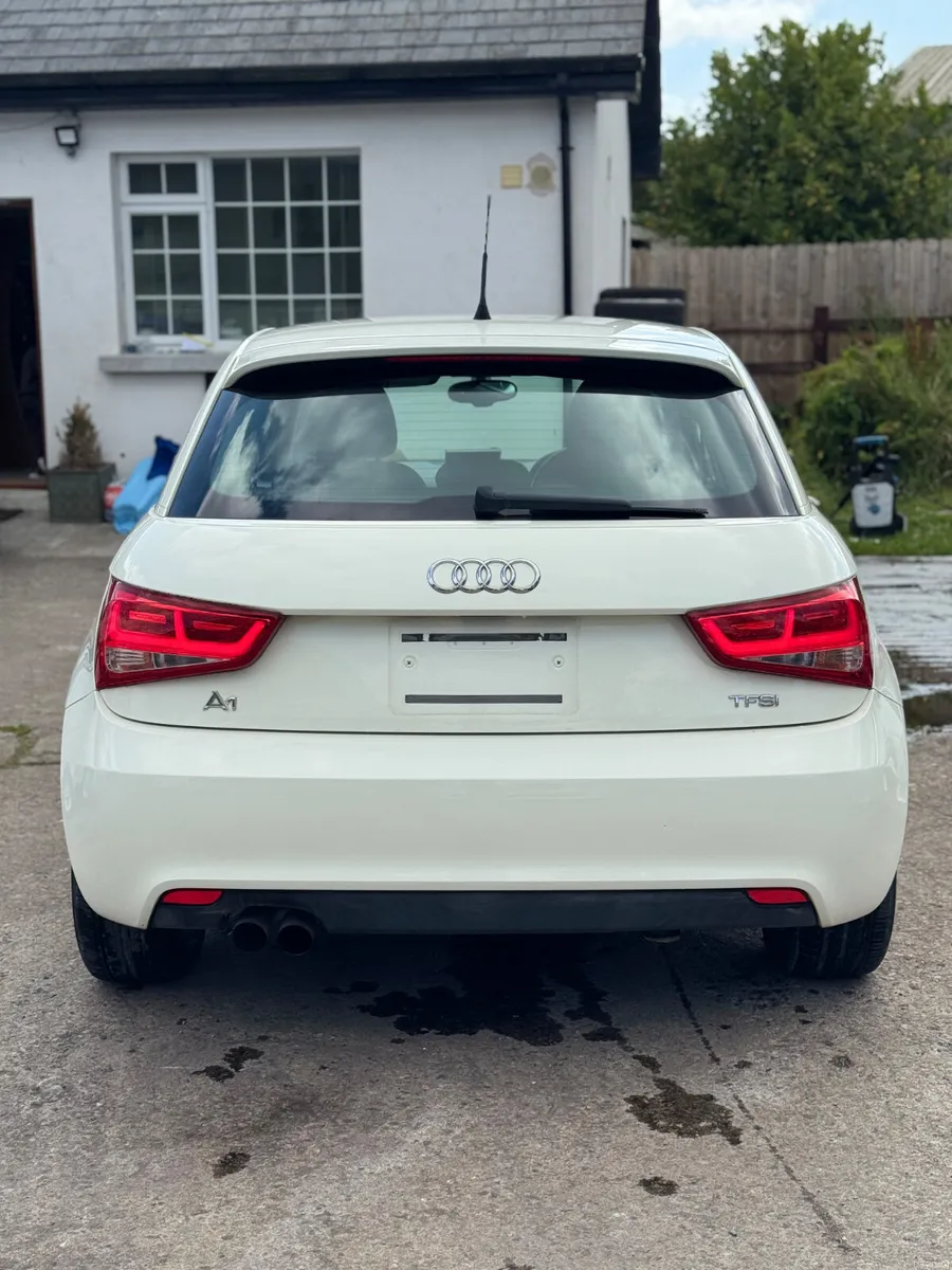 AUDI A1 S-Line 1.4L Tfsi Auto 66000KM 2013 2 Keys - Image 5