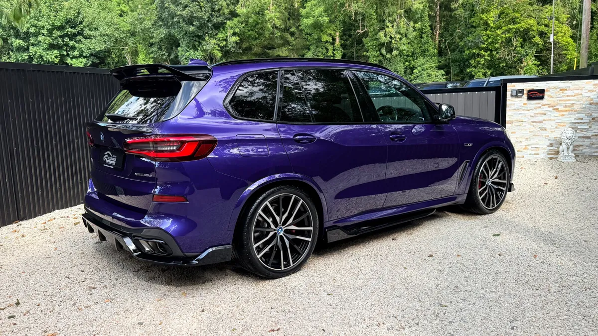 INDIVIDUAL - 2023 (231) BMW X5 xDrive45e M Sport P - Image 2