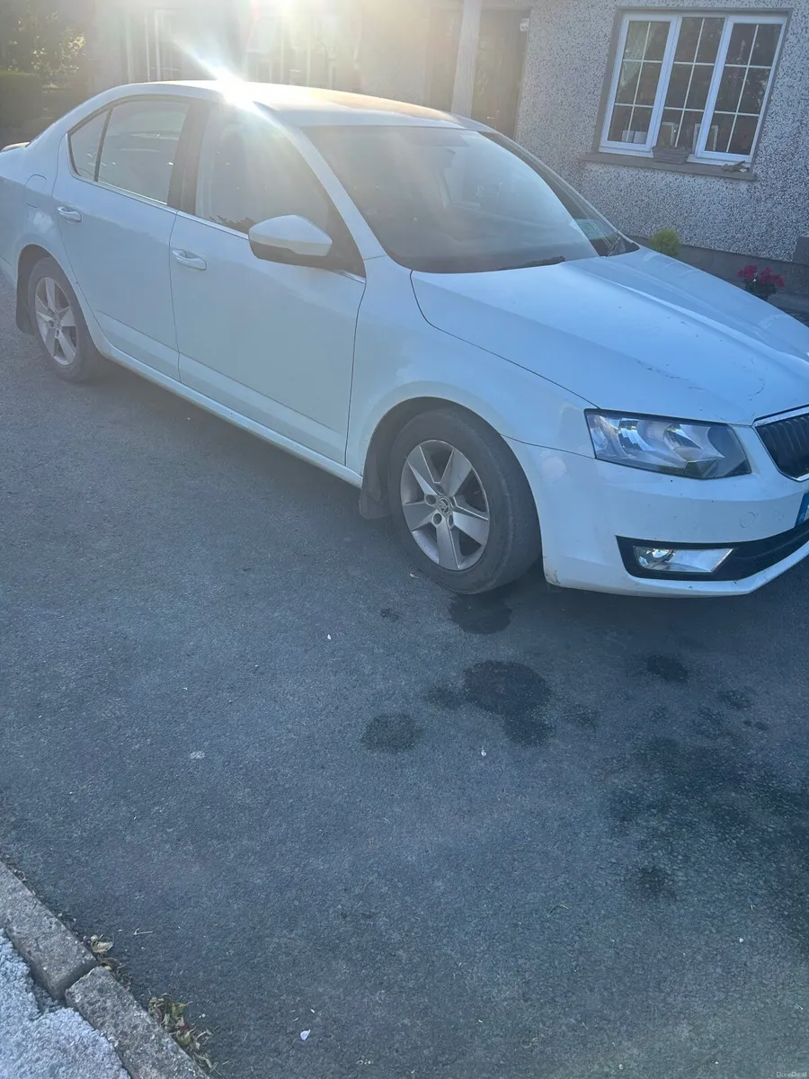 Skoda Octavia 2015 - Image 3