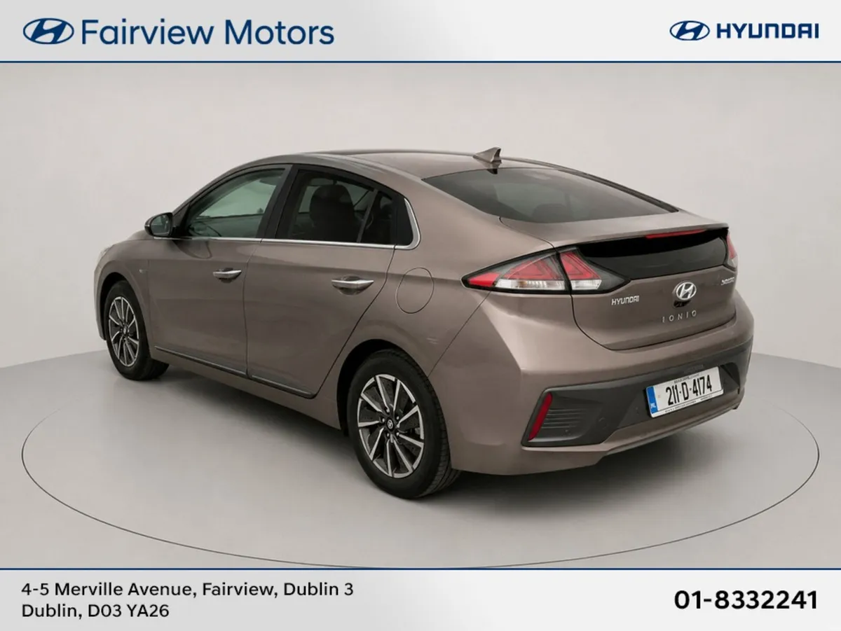 Hyundai IONIQ PREMIUM EV ** 39kW ** FULL LEATHER * - Image 4