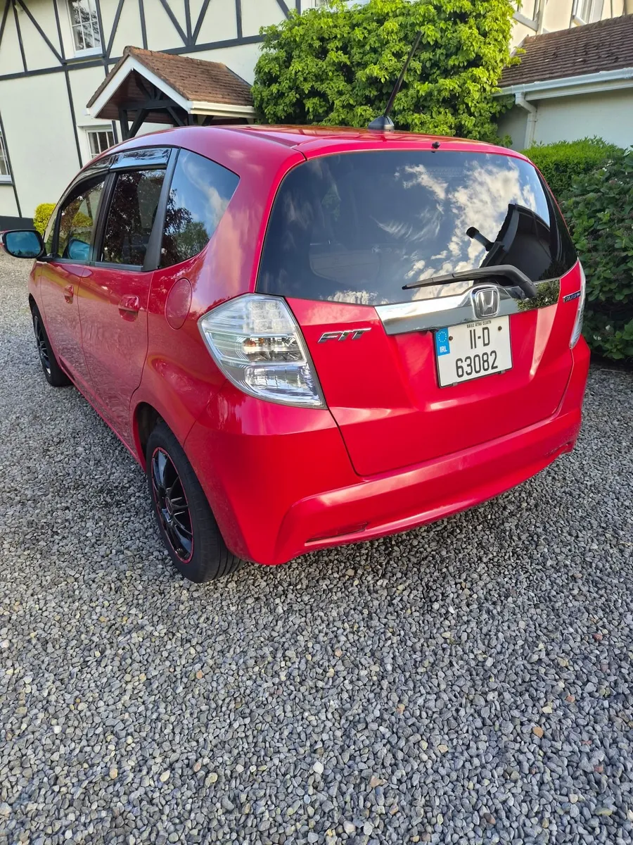 Honda Fit 2011 - Image 3