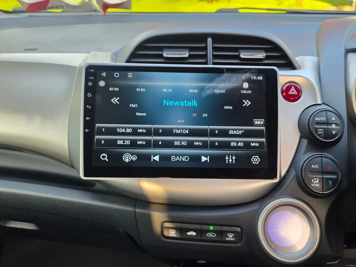 Honda Fit 2011 - Image 6