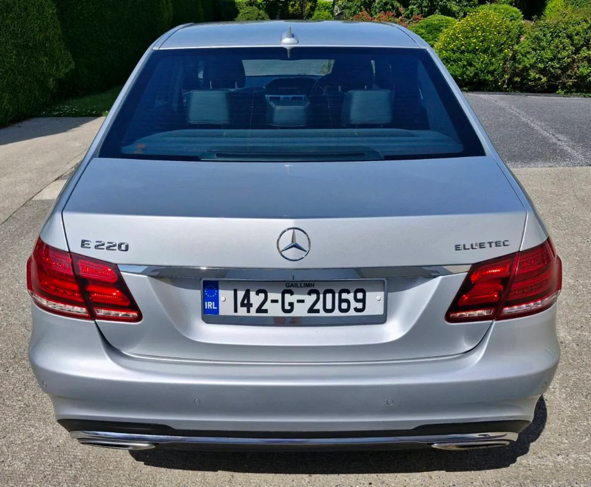 Mercedes E220 AMG - Image 2