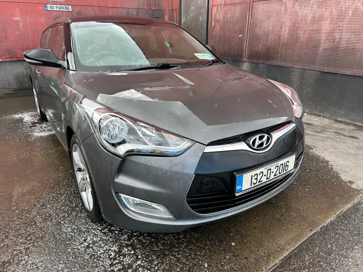 Hyundai Veloster 2013 - Image 2