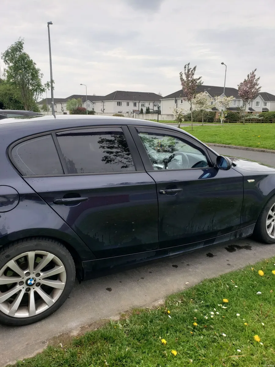 BMW 1-Series 2008 - Image 2