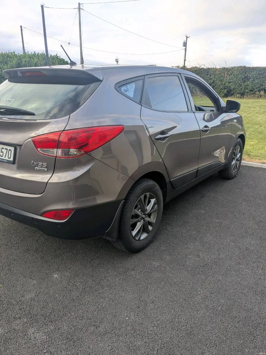 Hyundai IX35 - Image 2