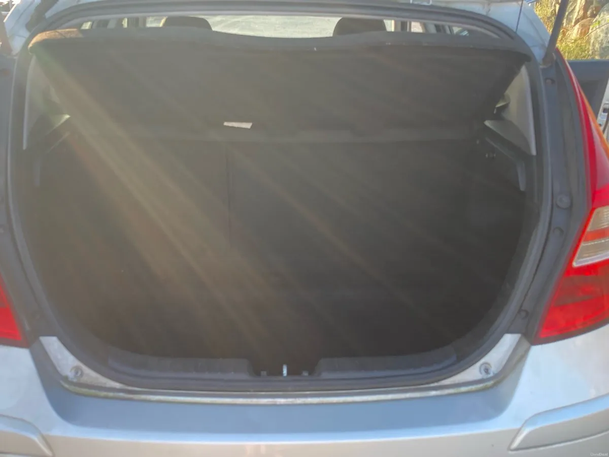 Hyundai i30 - Image 4
