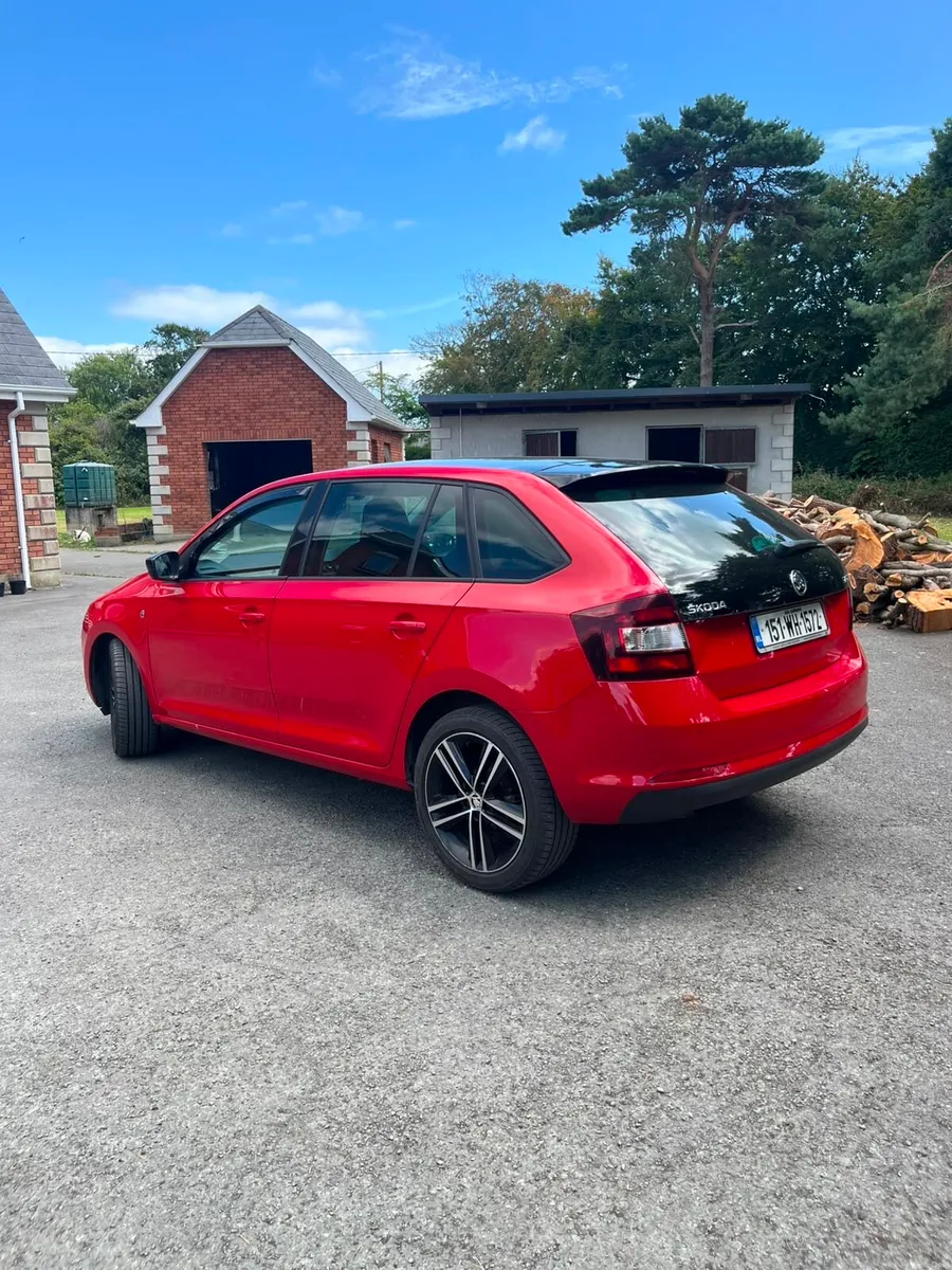 Skoda Rapid - Image 2