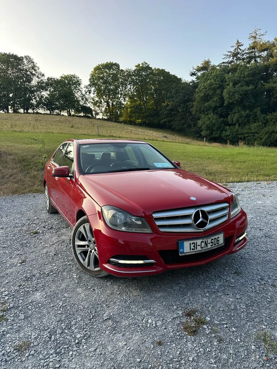 Mercedes-Benz C200 2013 - Image 1
