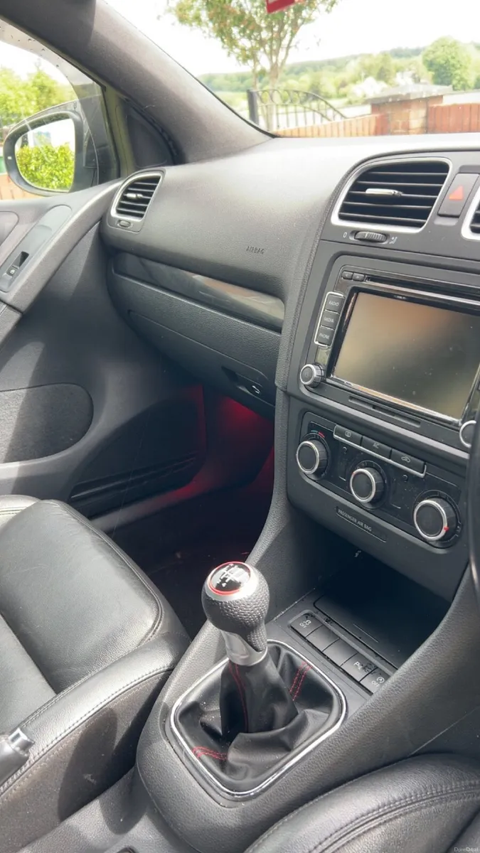 Volkswagen Golf 2012 - Image 5