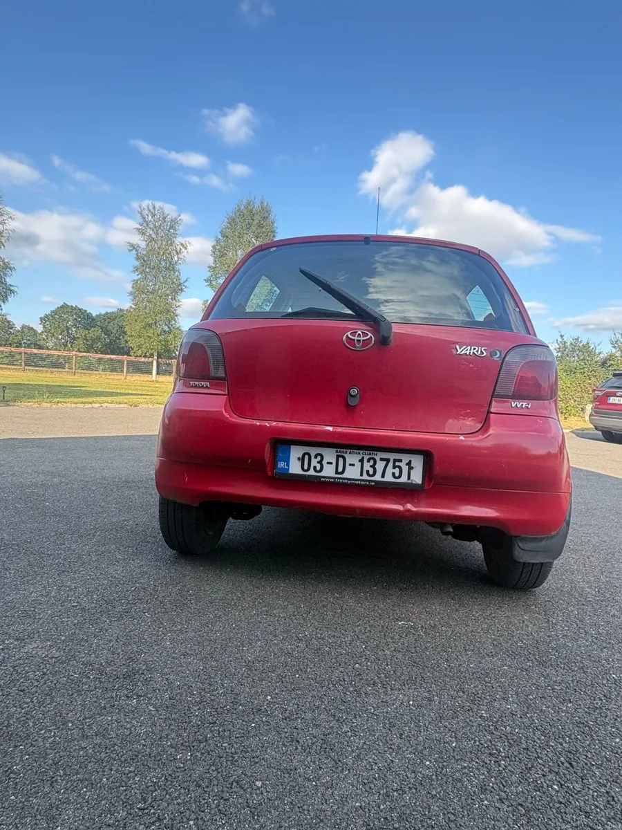 Toyota Yaris 2003 - Image 4