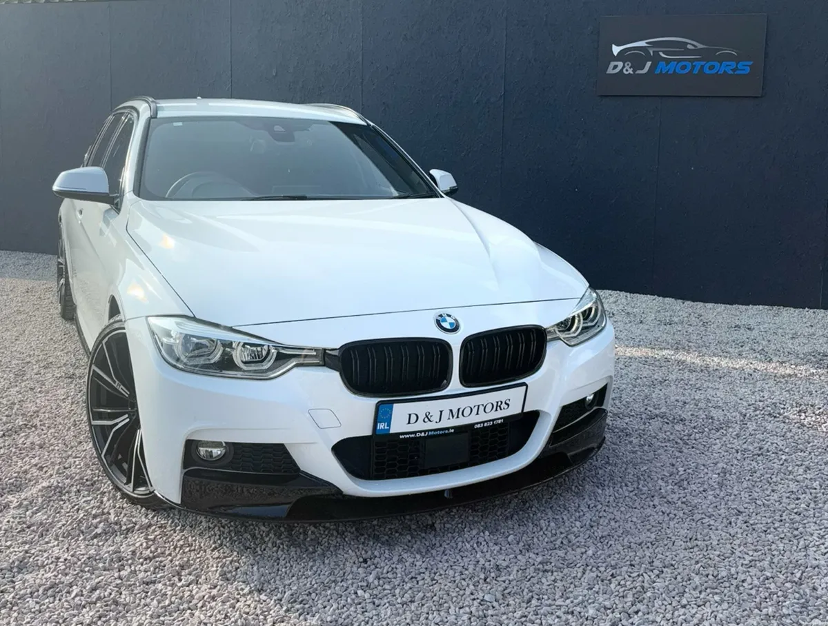 BMW 320i 2.0 M Sport Automatic 2017 - Image 2