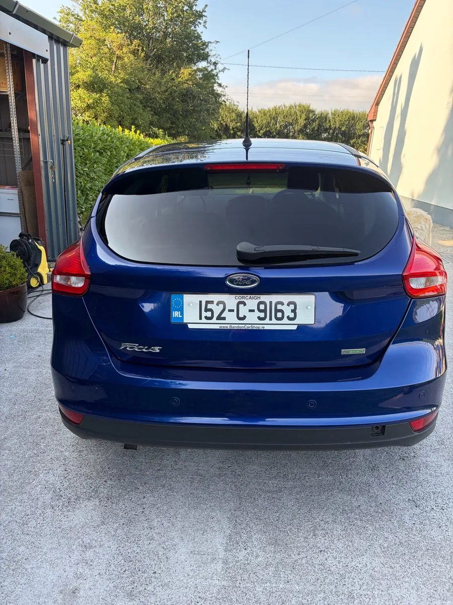 152 Ford Focus 1.0 Petrol Zetec - Image 5
