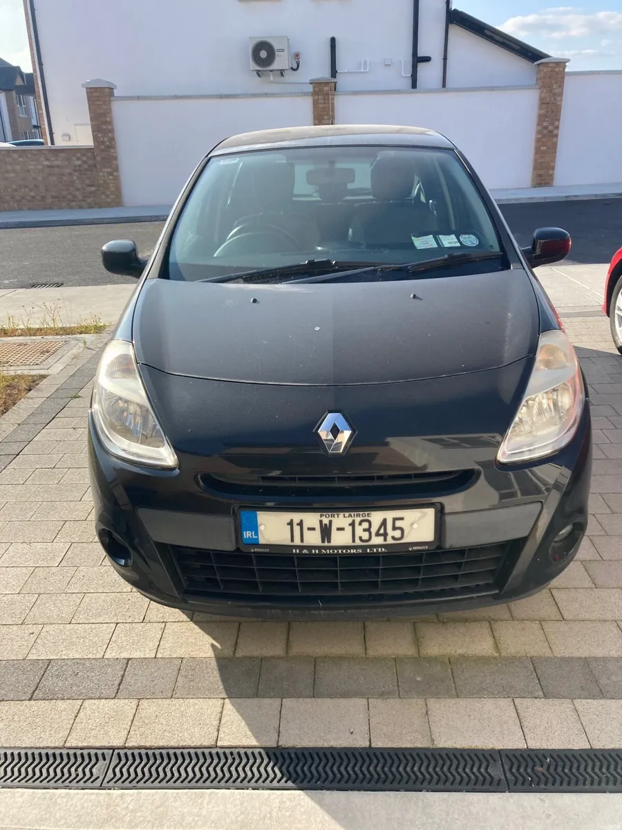 Renault Clio 2011 - Image 1
