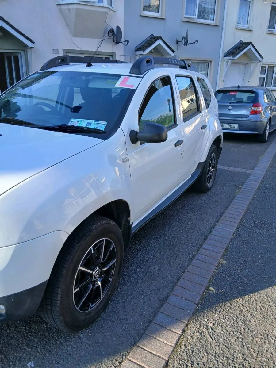 Dacia duster - Image 2