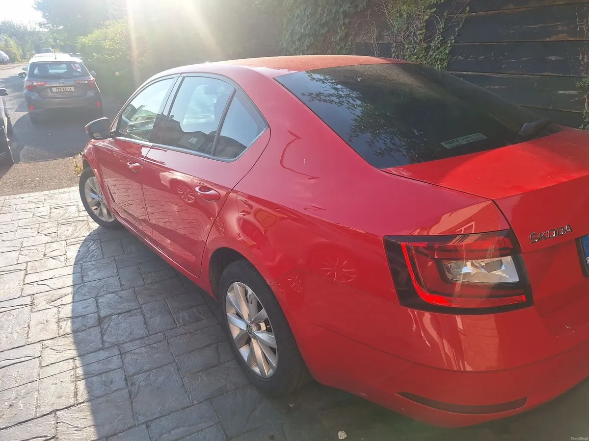 Skoda Octavia 2019 - Image 3