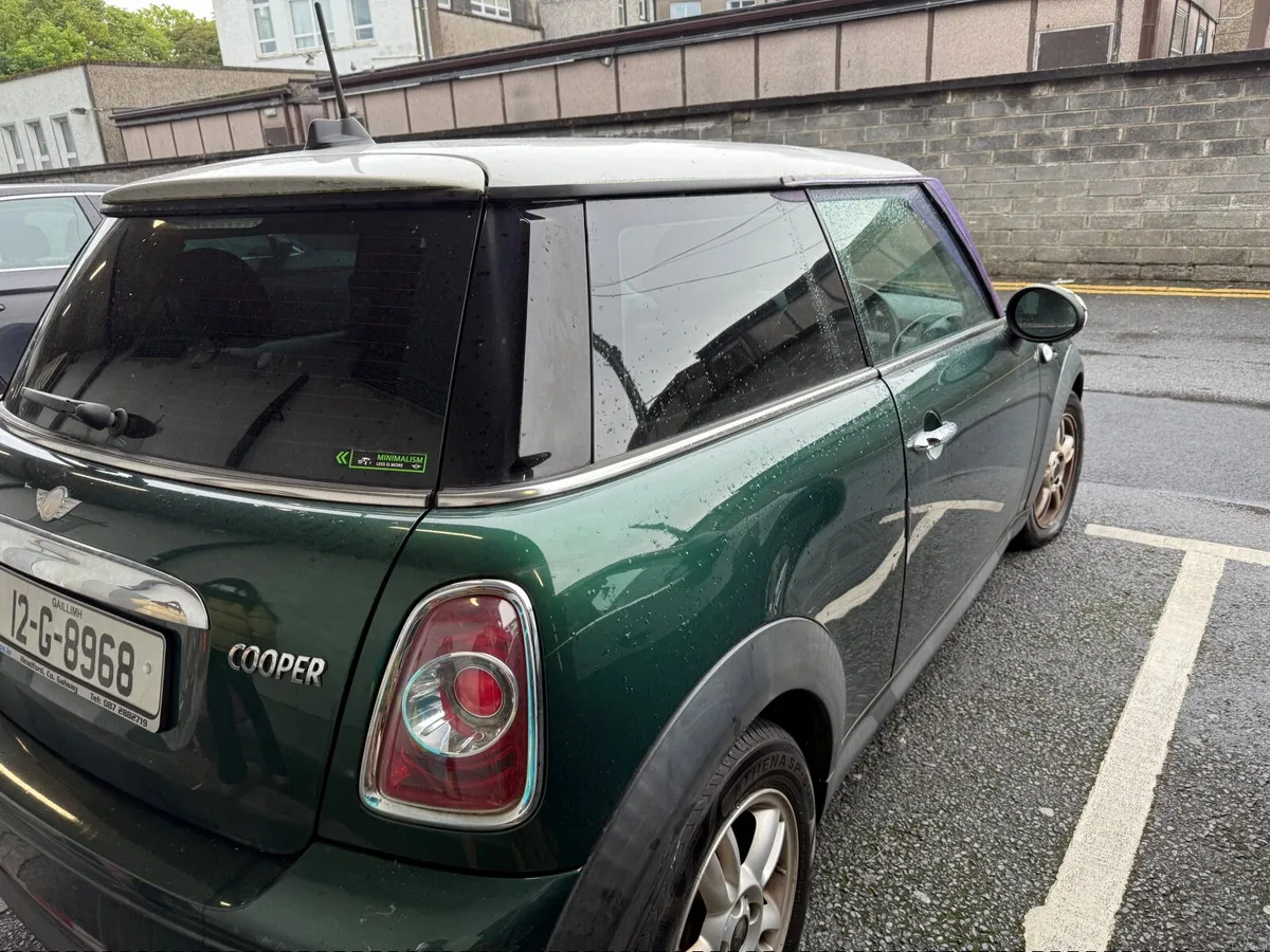 Mini Cooper 2012 - Image 1