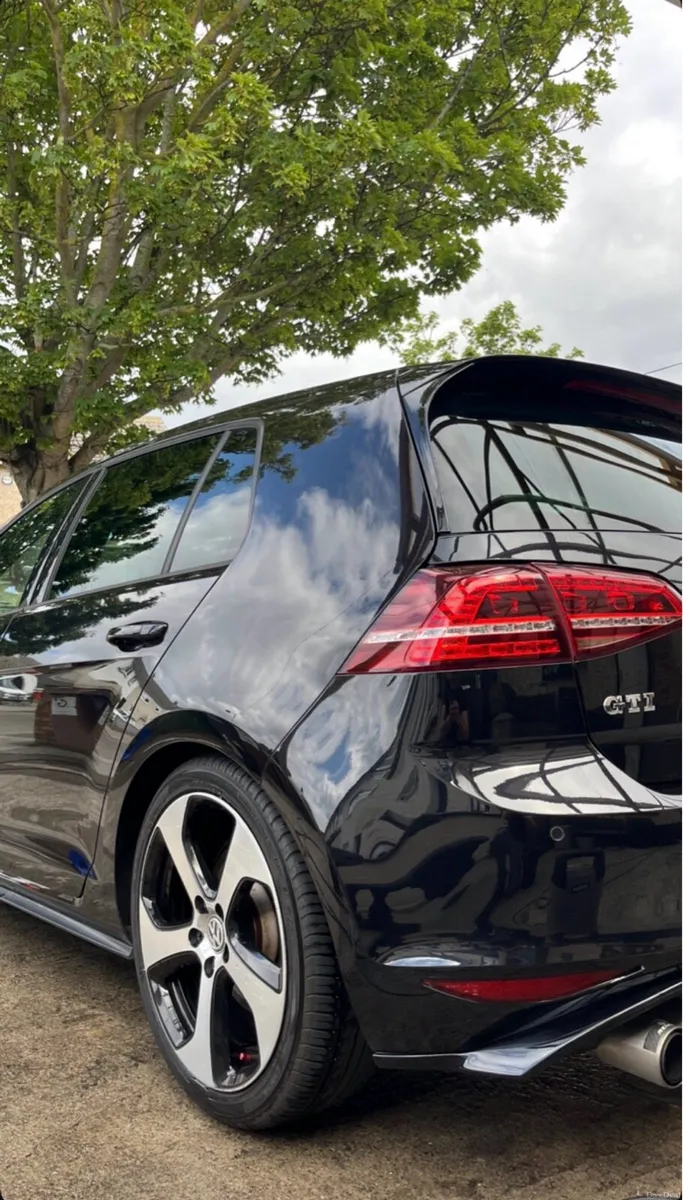 Volkswagen Golf MK7 GTI €16,299 ONO - Image 5