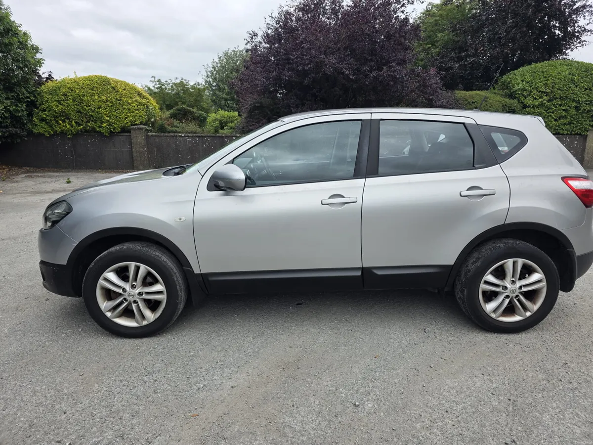 NISSAN QASHQAI 2011...GREAT CONDITION ..LOW KM - Image 3