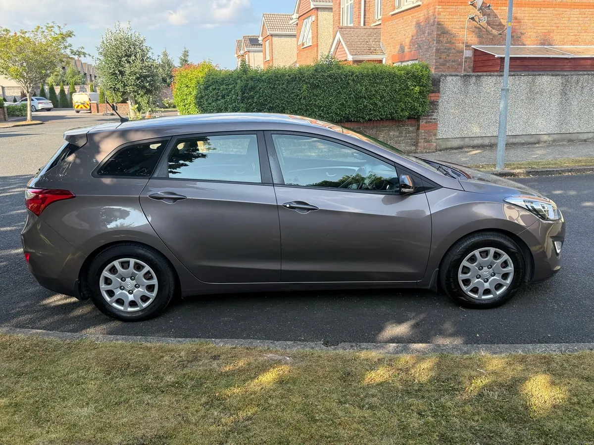 141 Hyundai Estate Only 149k kms NCT 01/27 - Image 5