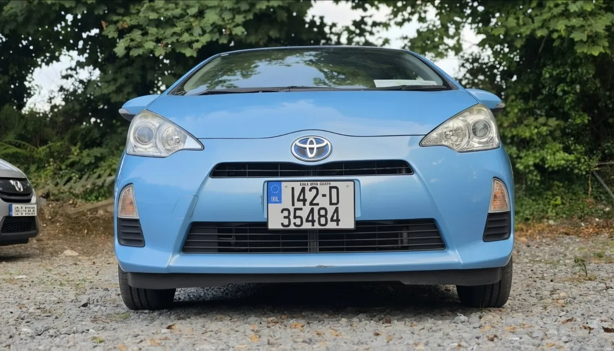 Toyota Aqua 2014 - Image 3