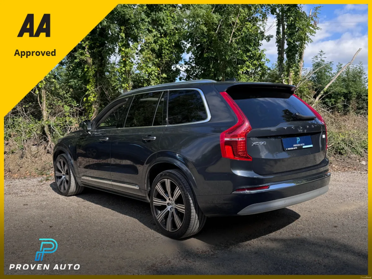 Volvo XC90 INSCRIPTION PRO 'BRIGHT' AWD 455BHP 2.0 - Image 4
