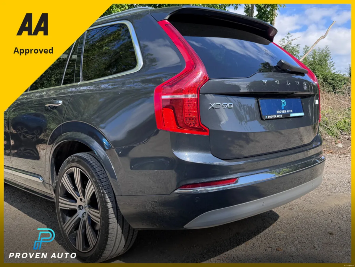 Volvo XC90 INSCRIPTION PRO 'BRIGHT' AWD 455BHP 2.0 - Image 5