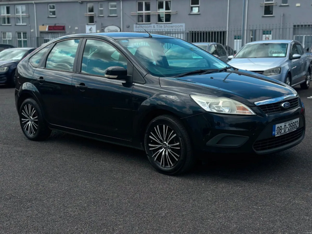 Ford Focus WARRANTY + NCT 02/27 - Image 1