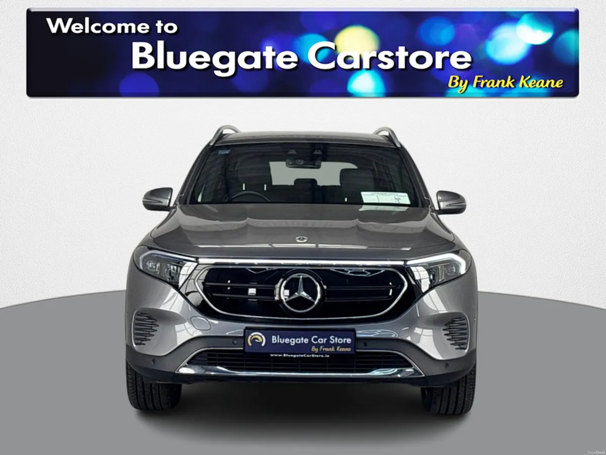 Mercedes-Benz EQB 300 4MATIC 4 MATIC 7SEATER**FRON - Image 5
