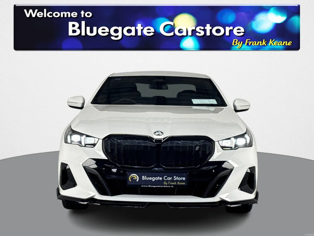 BMW i5 EDRIVE40 M SPORT **SURROUND PARKING SENSORS - Image 5