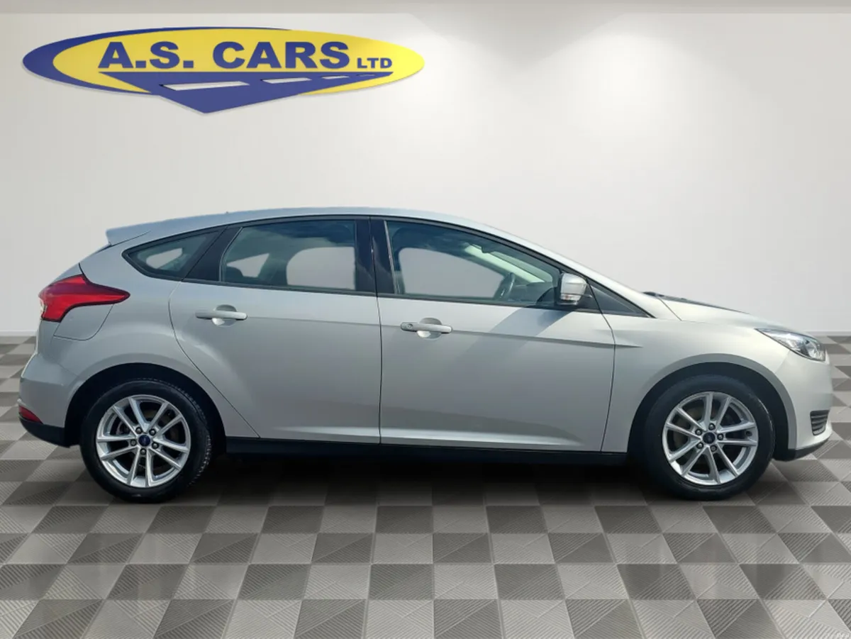 Ford Focus 1.0 ECOBOOST - Image 4