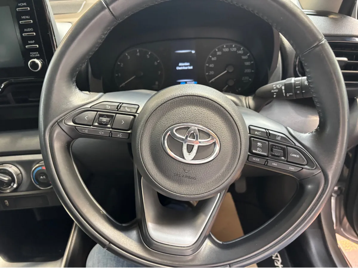 Toyota Yaris 1.5 LUNA 4DR Finance Available own th - Image 6