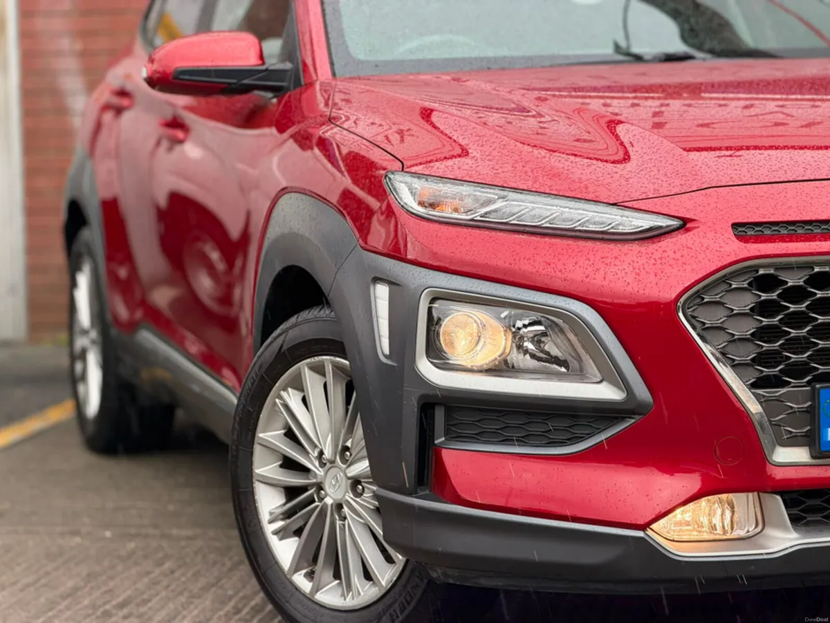 Hyundai KONA 1.0T EXECUTIVE 5DR - Image 5