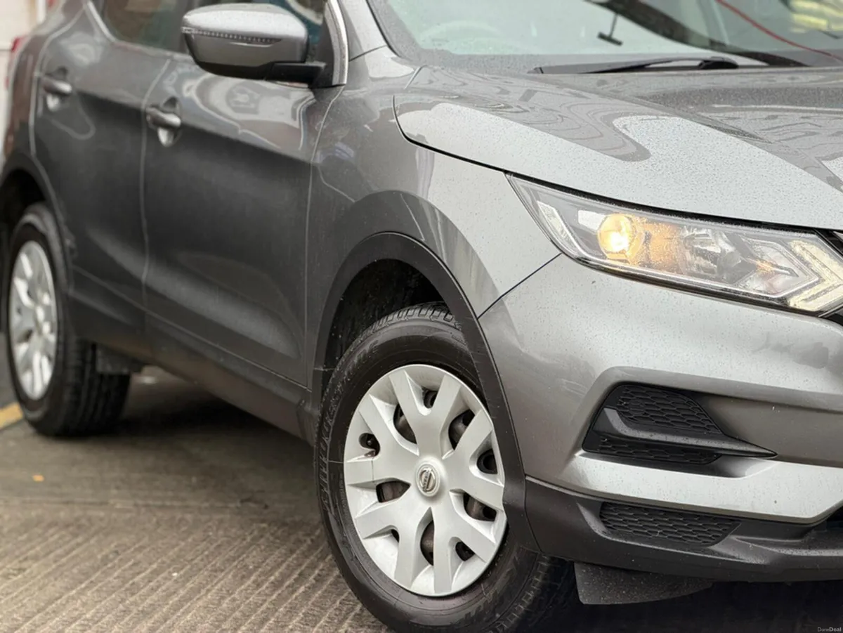Nissan Qashqai 1.2 XE 5DR- NEW NCT - Image 5