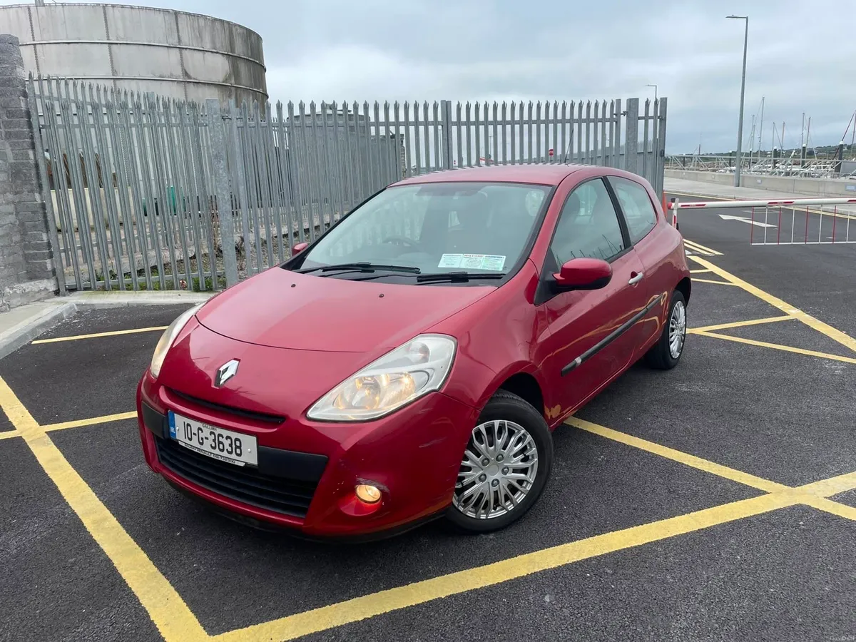 Renault Clio - Image 1