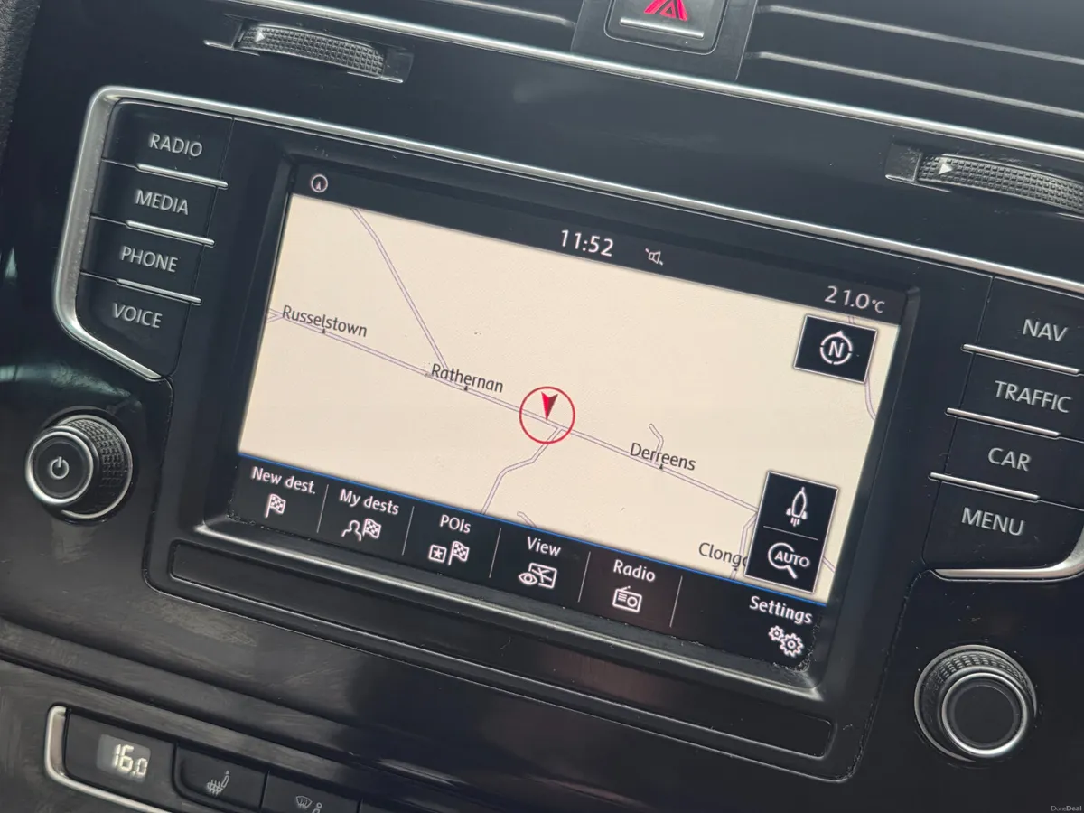2017 Volkswagen Golf 1.6 TDI HIGHLINE // SAT NAV - Image 6