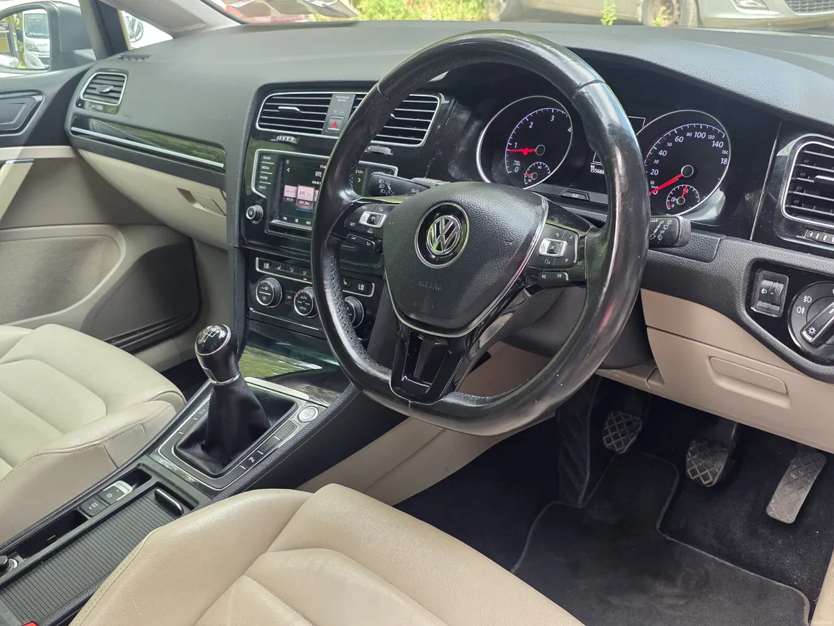 2017 Volkswagen Golf 1.6 TDI HIGHLINE // SAT NAV - Image 5